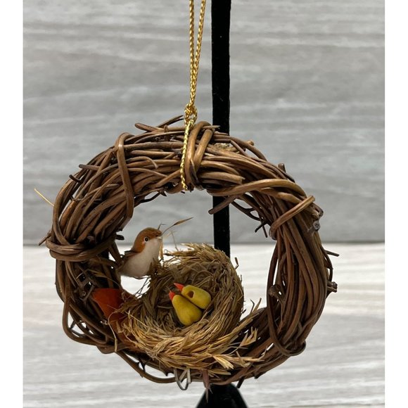 Vintage Bird Nest Christmas Tree Ornament Mama Bird and Babies 3 Inch - Picture 3 of 6